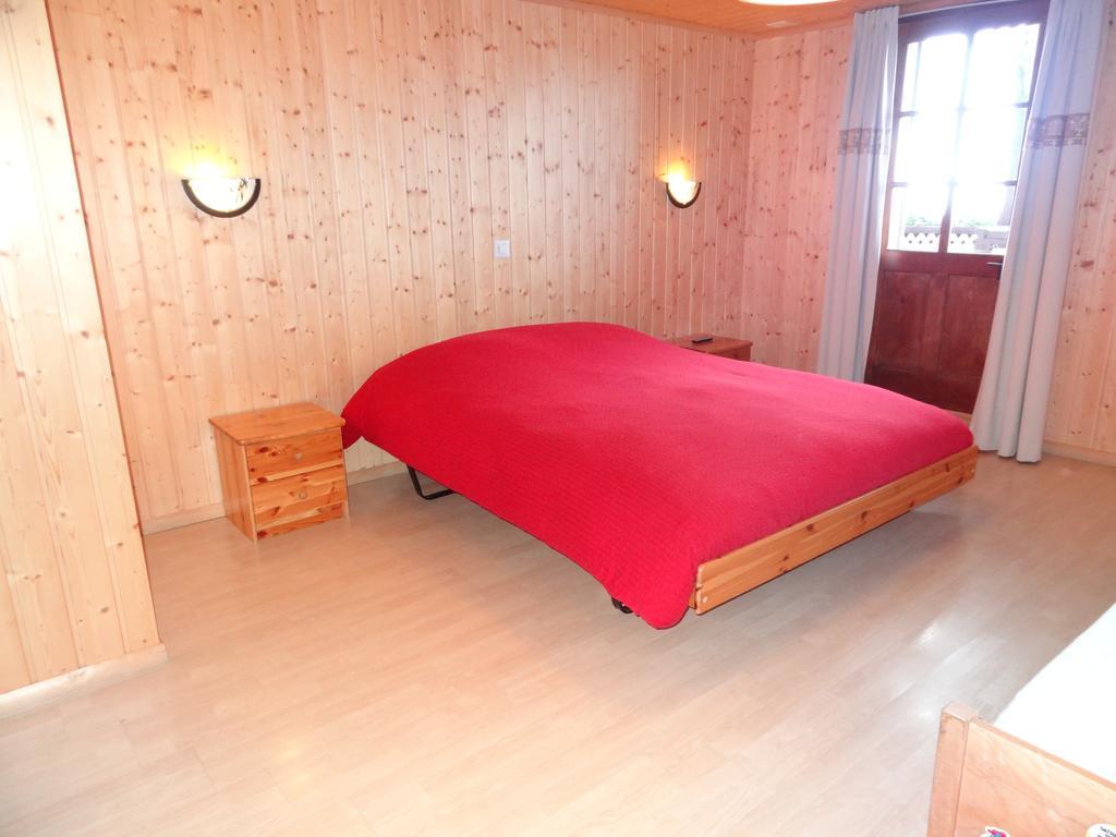 Helvetia Bed and Breakfast Troistorrents Værelse billede